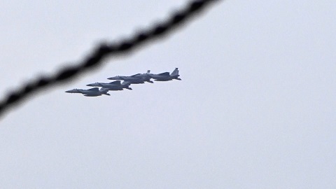 2017年2月15日午後3時28分嘉手納米軍基地。４機編隊(5).jpg